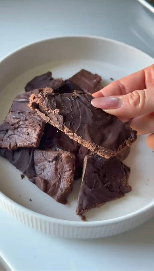 Brownie Batter Protein Bark